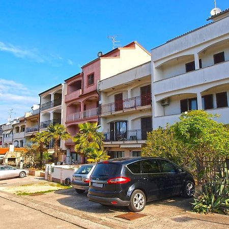 Apartments Dubravka 1315 Vrsar Eksteriør bilde