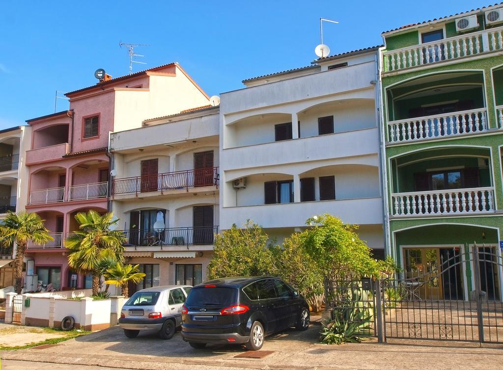 Apartments Dubravka 1315 Vrsar Eksteriør bilde